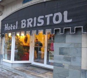 Mortsel Hotel Bristol Internationaal מראה חיצוני תמונה